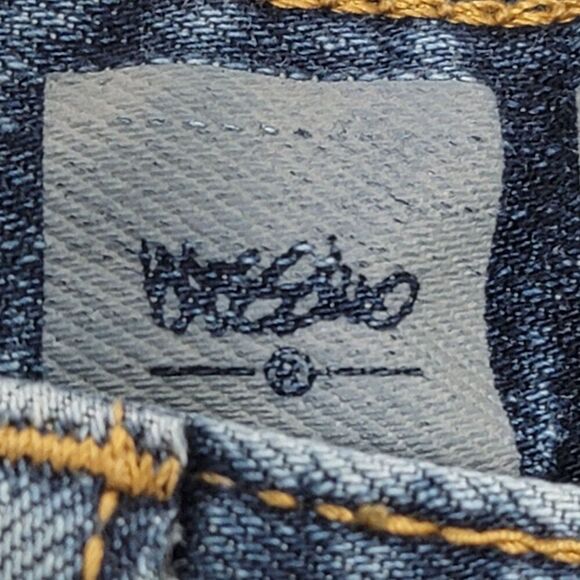 Mossimo Women's Bootcut Jeans Size 2S Medium Wash Blue Denim 28x28 - Picture 4 of 10